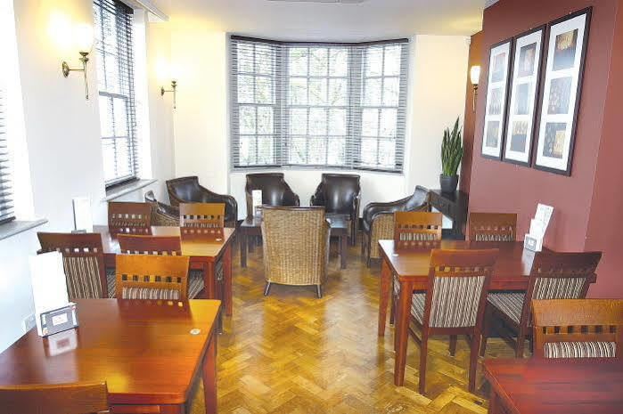 The Mitre Inn Knaresborough Exteriér fotografie